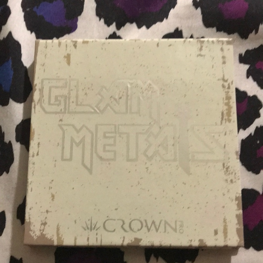 Makeup palette 3
